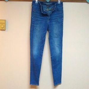 American Eagle long size 6 high rise super stretch jegging with worn distressed